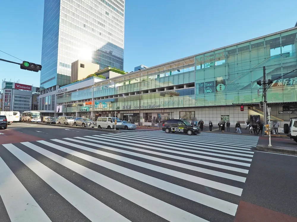 新宿駅甲州街道口