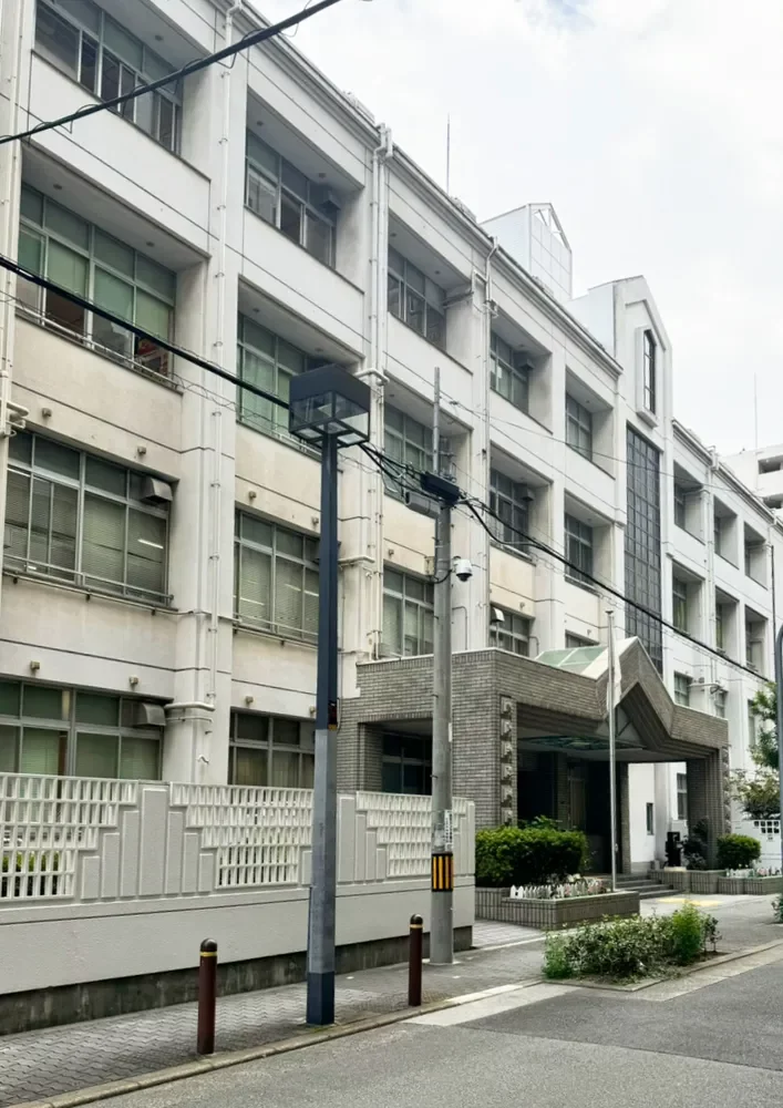 大阪市立滝川小学校