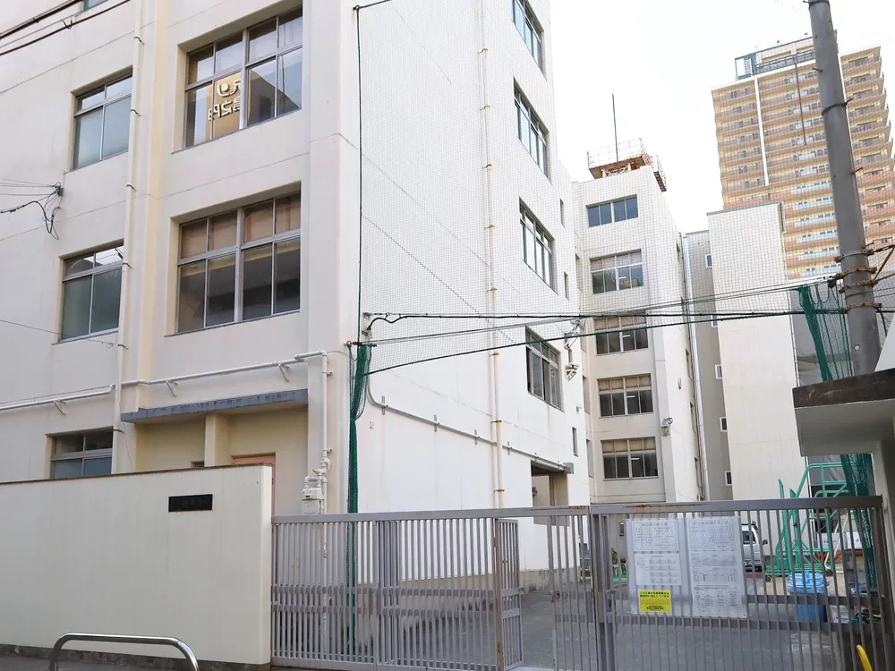 大阪市立南中学校