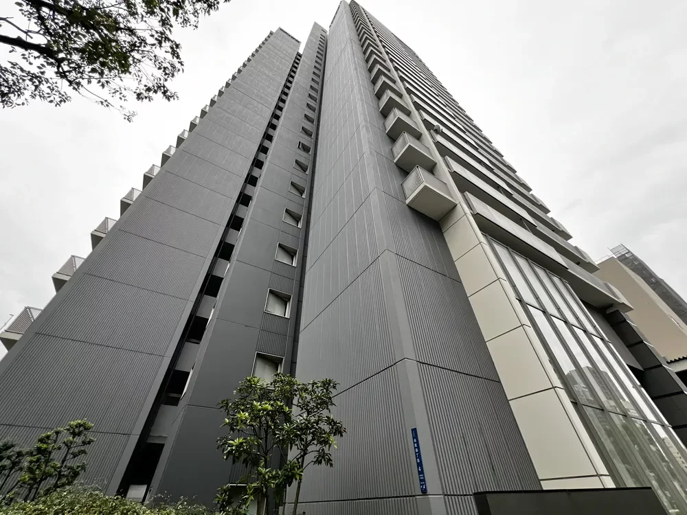 ロイヤルタワー大阪谷町外観