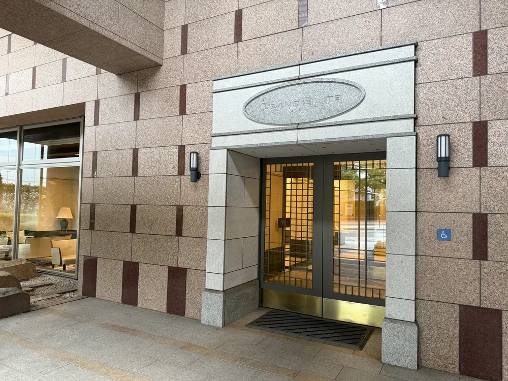 グランスイート中之島タワー エントランス