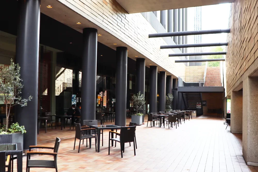 フェスティバルプラザ