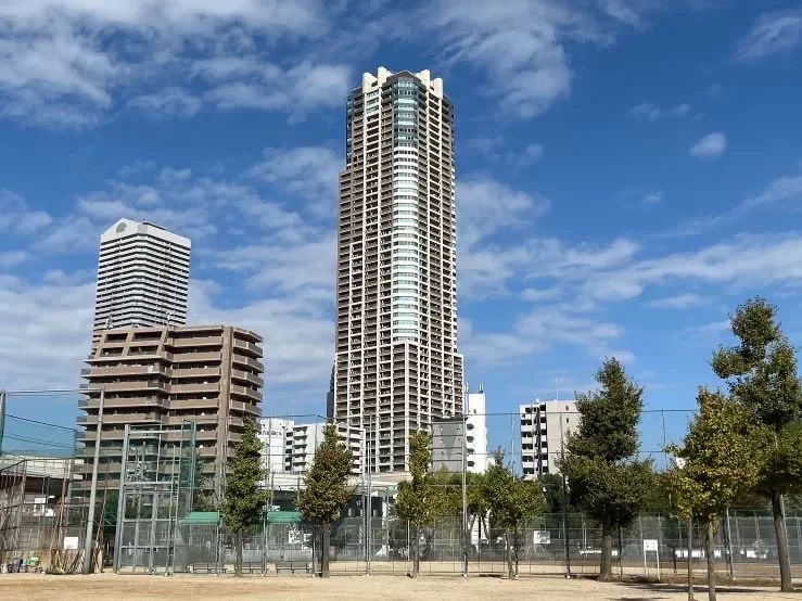 クロスタワー大阪ベイ