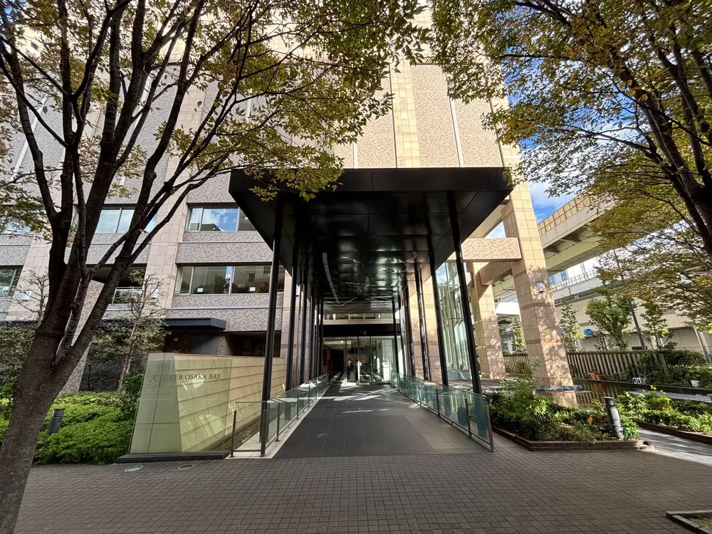 クロスタワー大阪ベイ アプローチ