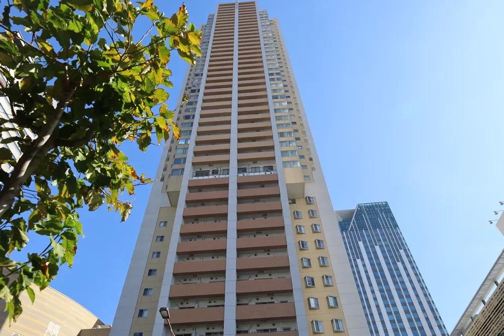 ザ・なんばタワーレジデンス イン なんばパークス 外観