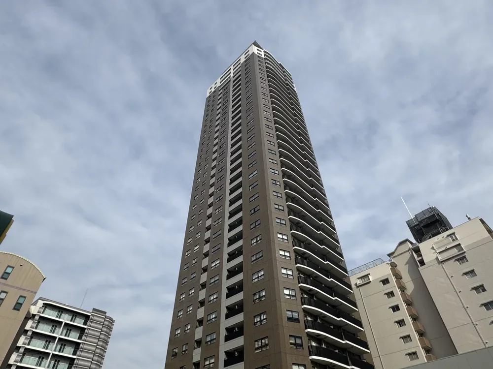 パークタワー大阪中之島フロント 外観