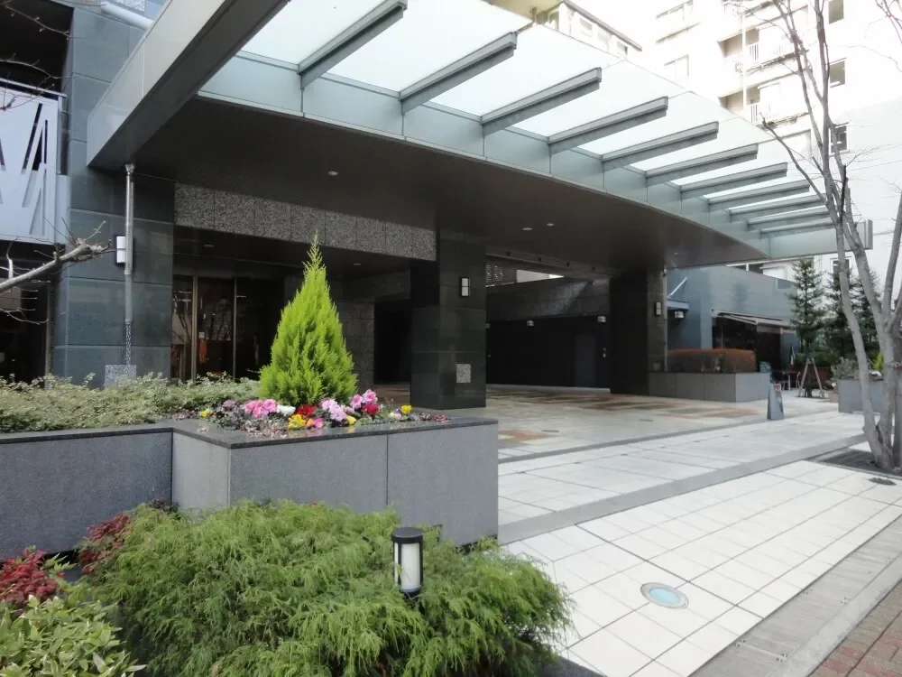 ビオール大阪大手前タワー エントランス