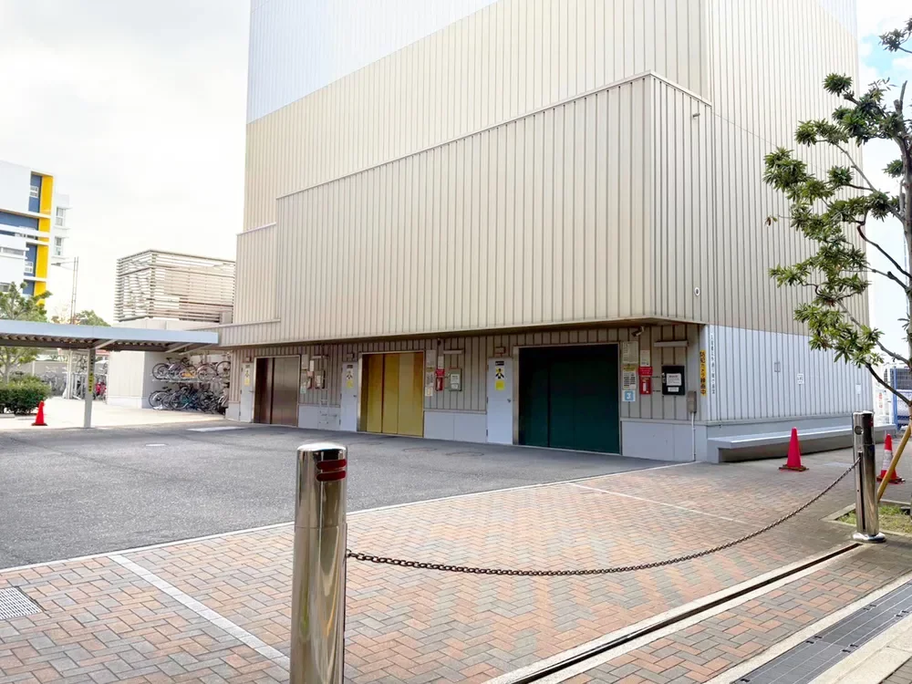 ローレルスクエア大阪ベイタワー 駐車場