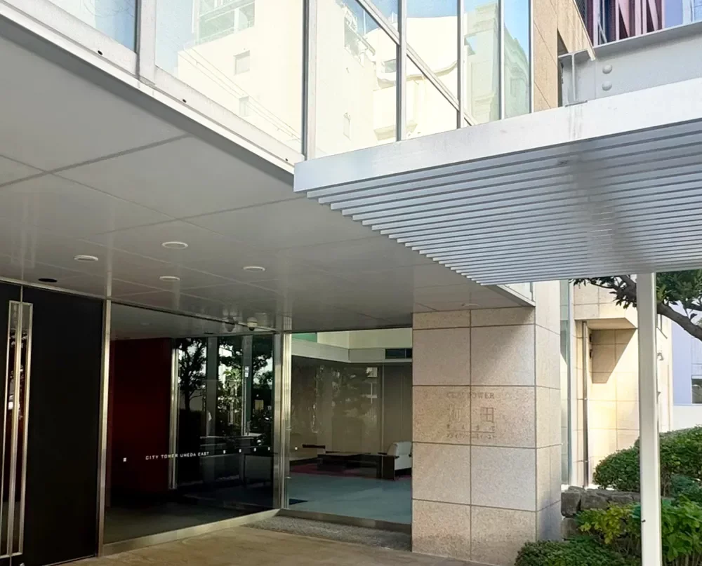 シティタワー梅田イースト　レリーフ