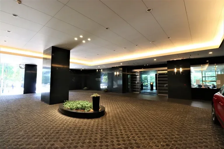 シティタワー西梅田 カーエントランス