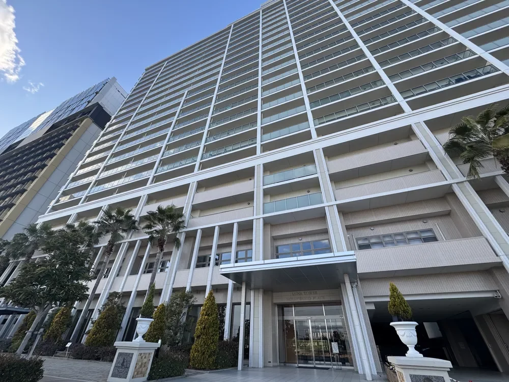 ルナタワー・ハリウッドプレイス