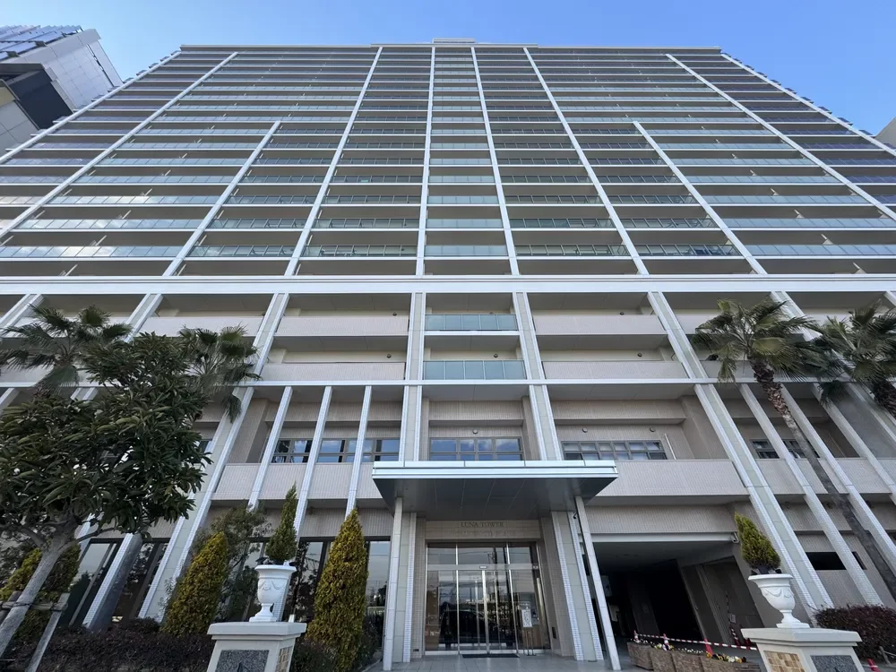 ルナタワー・ハリウッドプレイス 外観