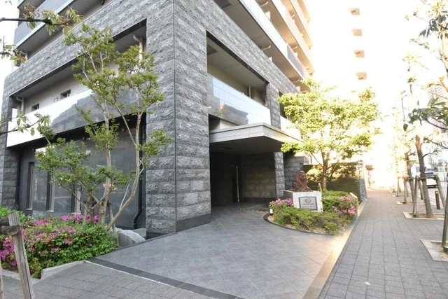 ライオンズタワー大阪・三の丸・森ノ宮レジデンス アプローチ