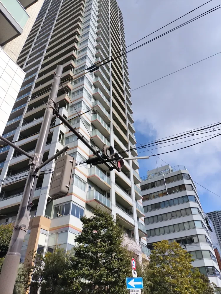 アデニウムタワー梅田イーストスクエア