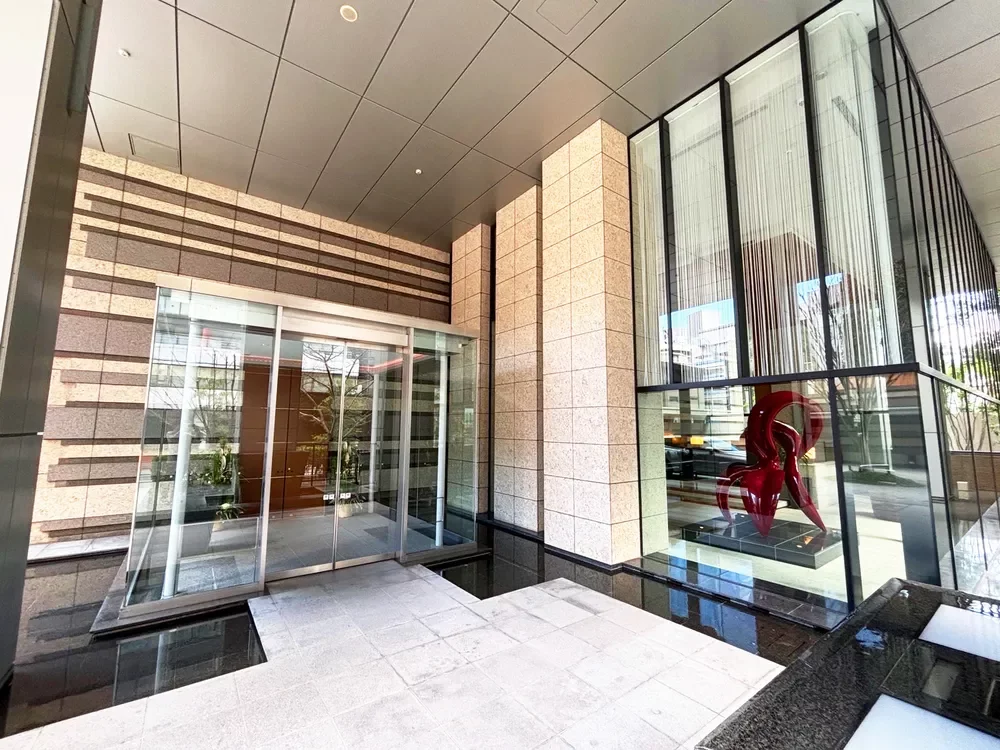 堂島 ザ・レジデンス マークタワー エントランス