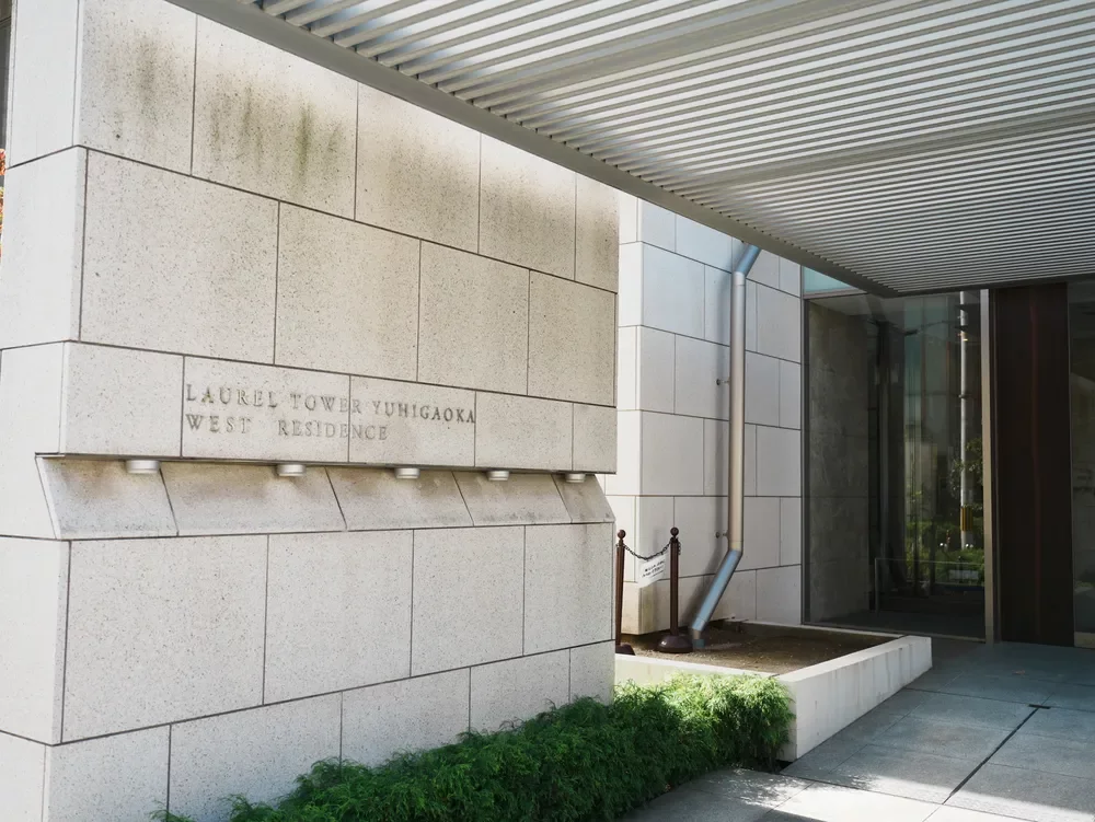 ローレルタワー　夕陽丘ウエストレジデンス　レリーフ