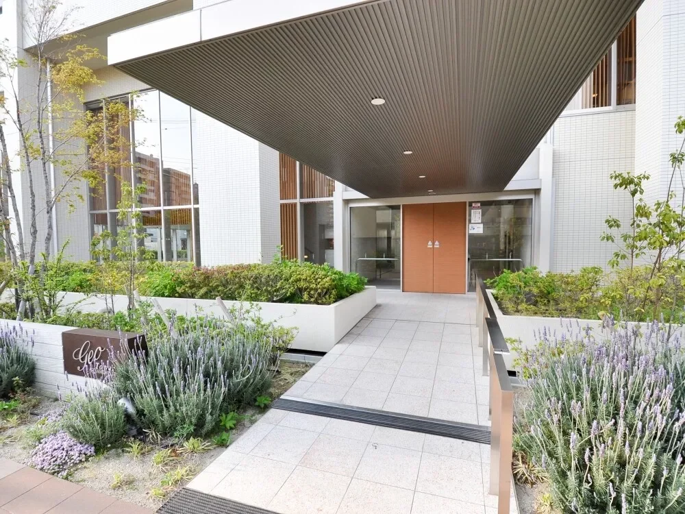 ジオタワー南堀江 エントランス