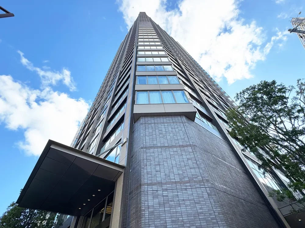 パークタワー北浜 外観