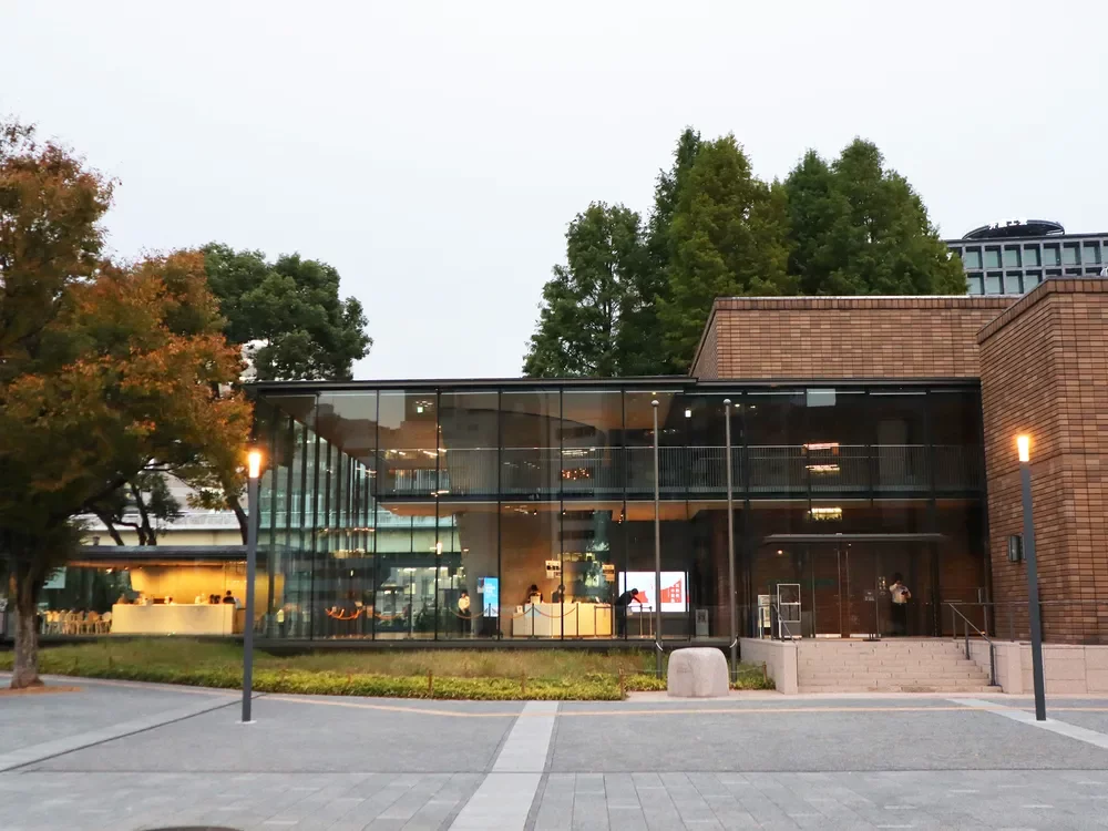 東洋陶磁美術館