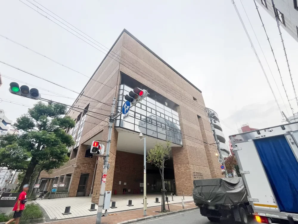 大阪市立島之内図書館