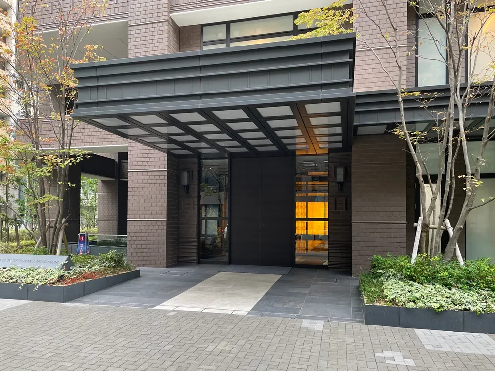 クレヴィアタワー大阪本町 エントランス