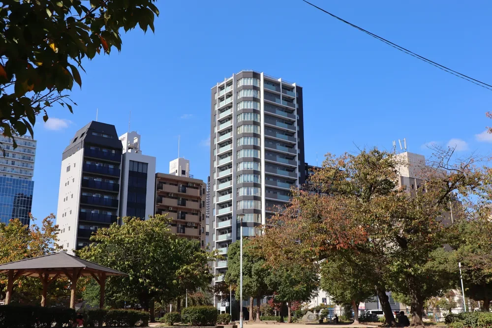 ザ・パークハウス 大手前タワーレジデンス 外観