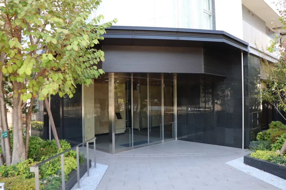 ザ・パークハウス大手前タワーレジデンス エントランス