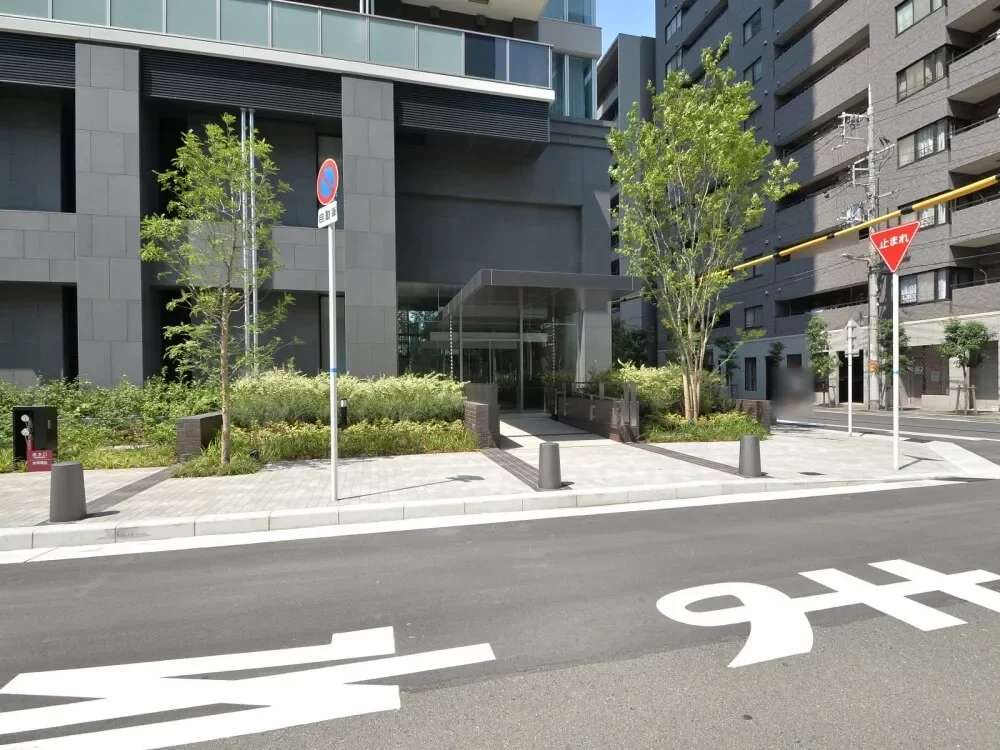 ローレルタワー梅田ウエスト アプローチ