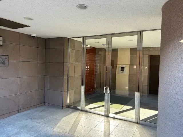 ロワヴェール表参道 エントランス