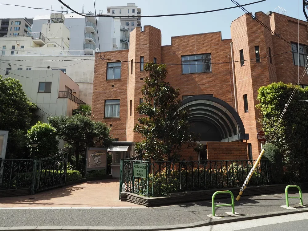 頌栄女子学院中学校高等学校