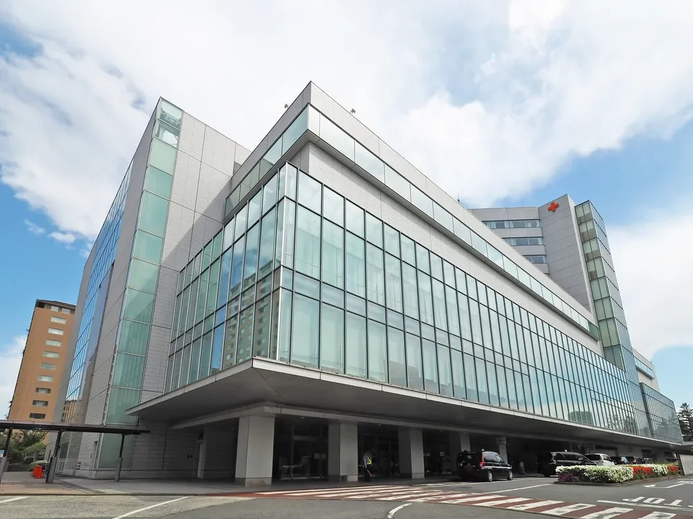 日本赤十字社医療センター