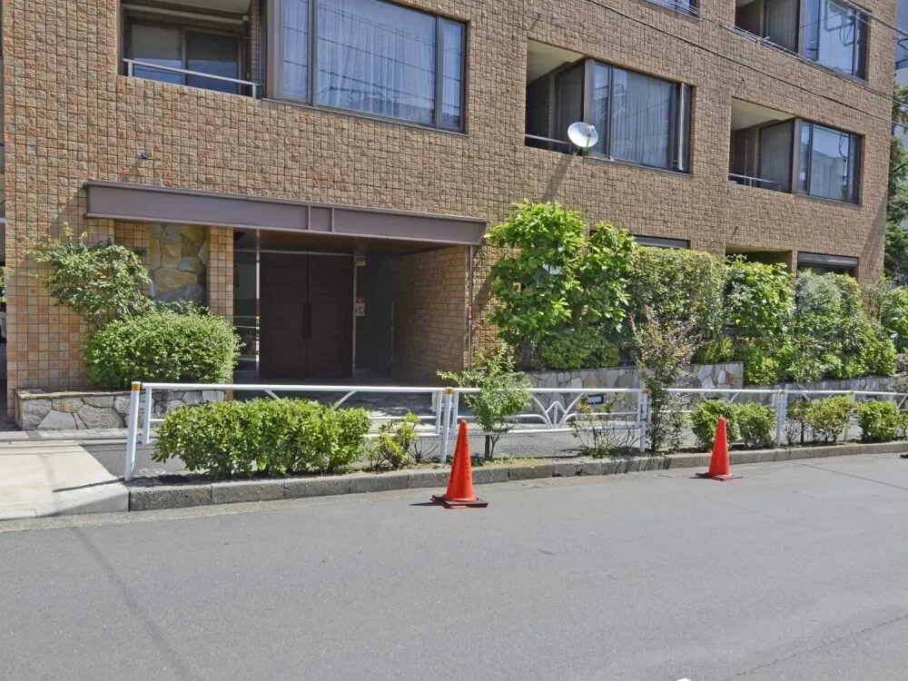 グランヴェール代官山 アプローチ