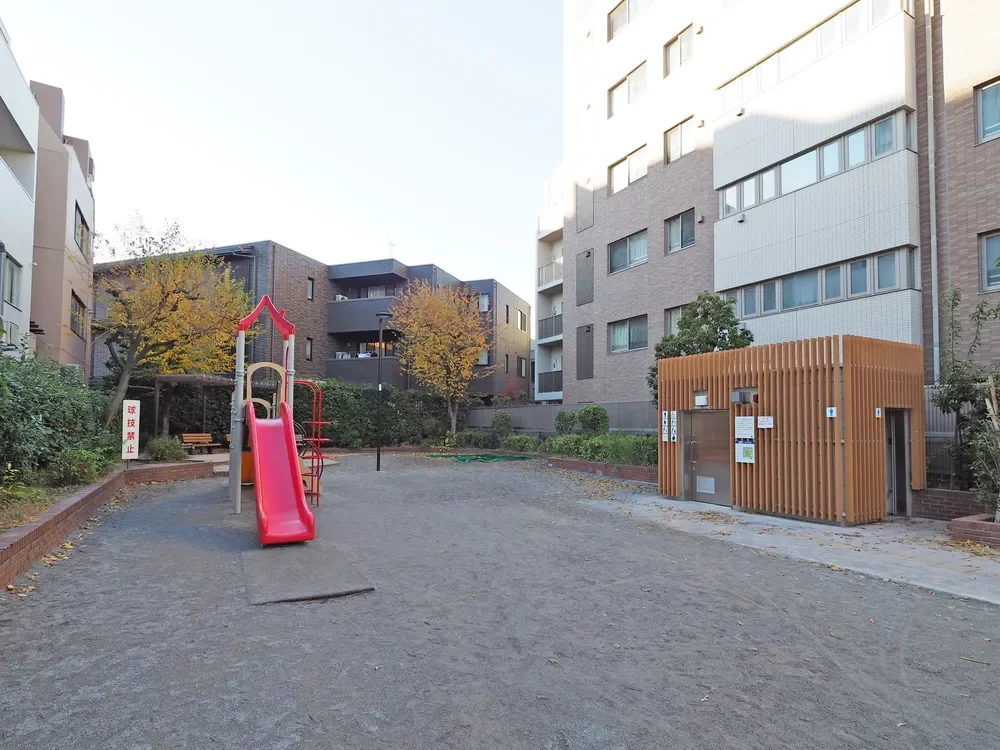 文京区立小石川一丁目児童遊園