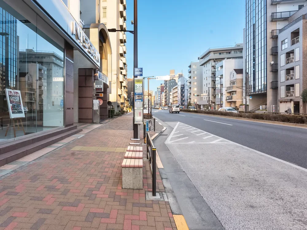 「不動前駅入口」バス停
