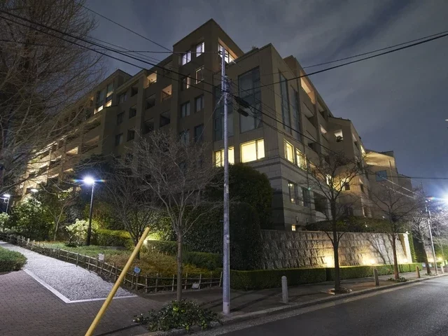 麻布霞町パークマンション夜景