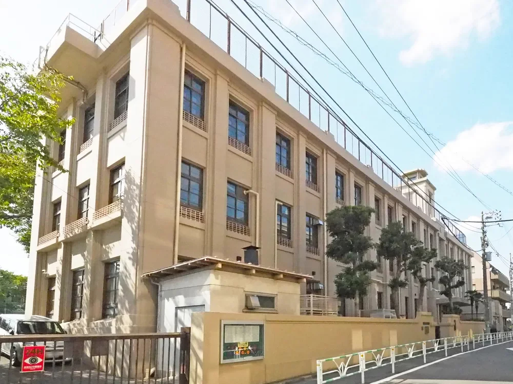 渋谷区立広尾小学校