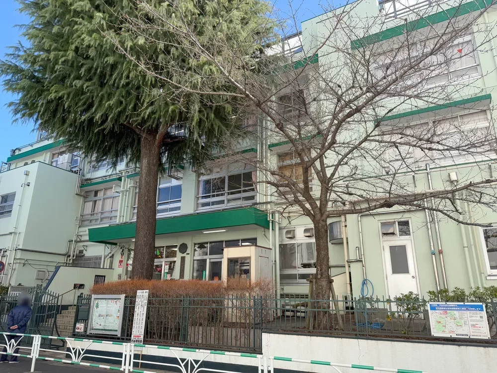 渋谷区立神宮前小学校