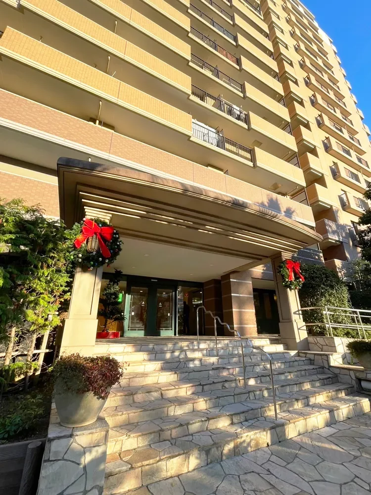 ルネ・グランマリーナ潮見 エントランス