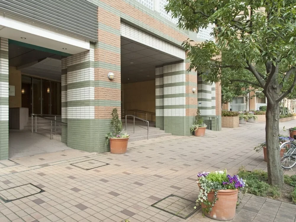 ザ・パークタワー東京サウス アプローチ