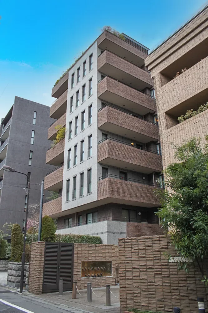 ザ・ドチェスター六番町 外観