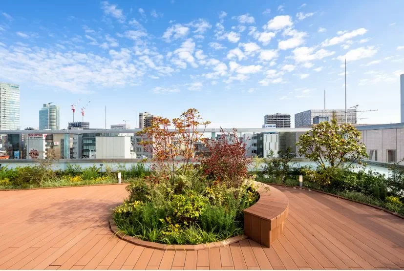 パークホームズ千代田淡路町 屋上庭園