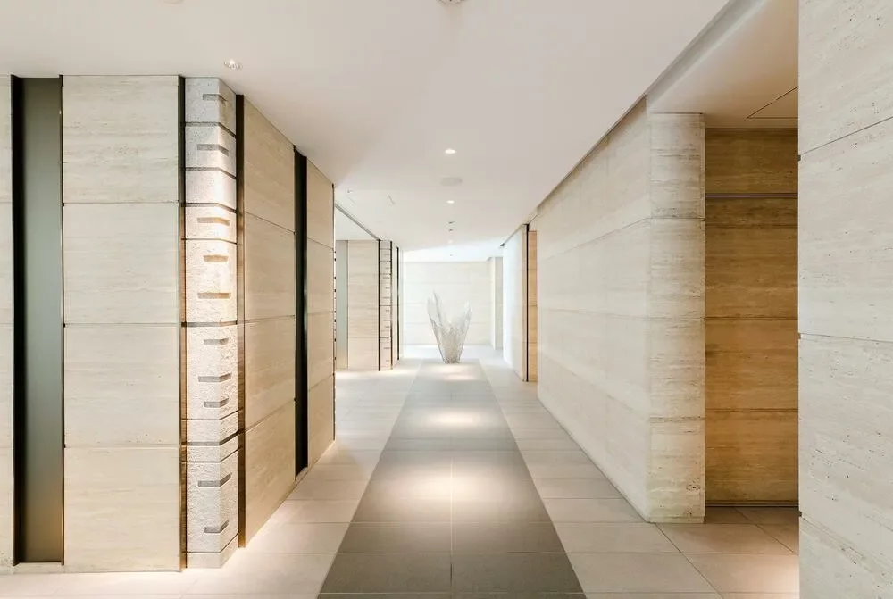 プレミスト代々木公園パークフロント エントランスホール