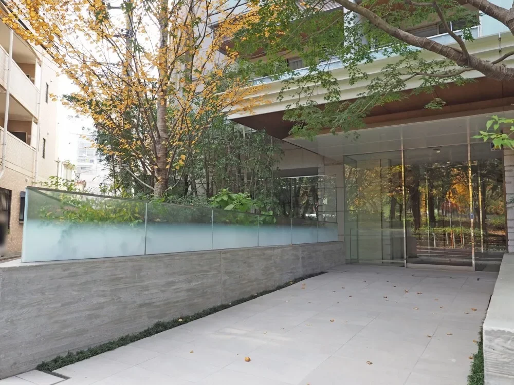 プレミスト代々木公園パークフロント 外構