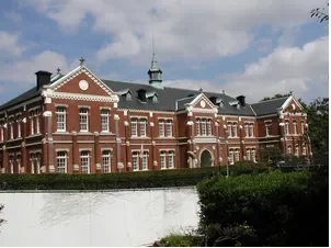 旧近衛師団司令部庁舎