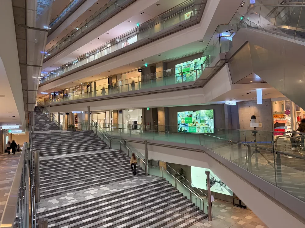 表参道ヒルズ