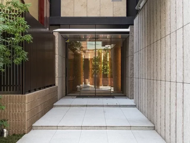 ピアース赤坂 エントランス