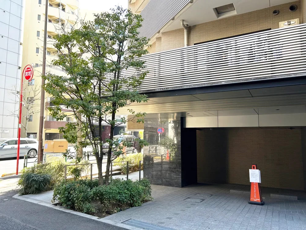 ディアナコート御苑内藤町 駐車場