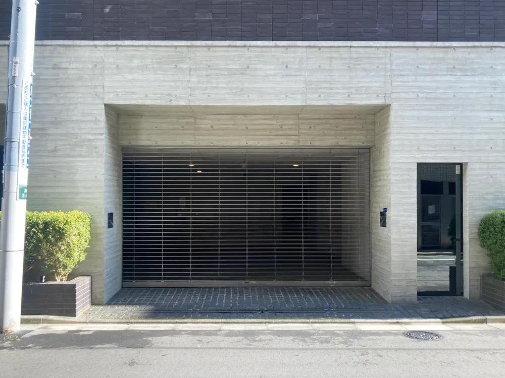 パンセフレスコ 駐車場