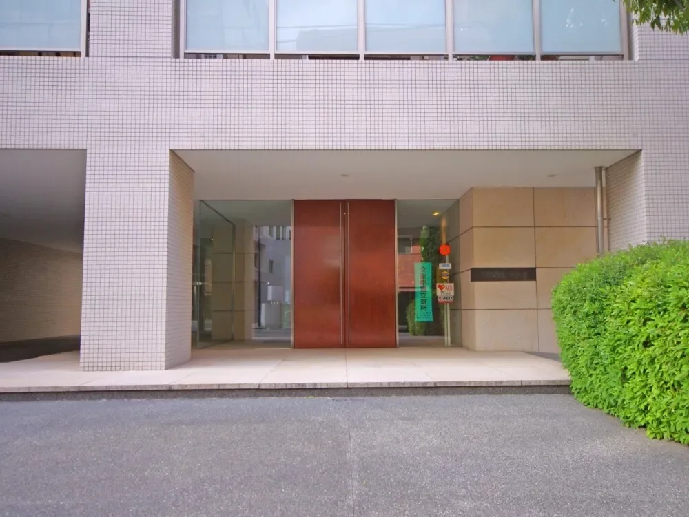 イトーピア四番町 エントランス