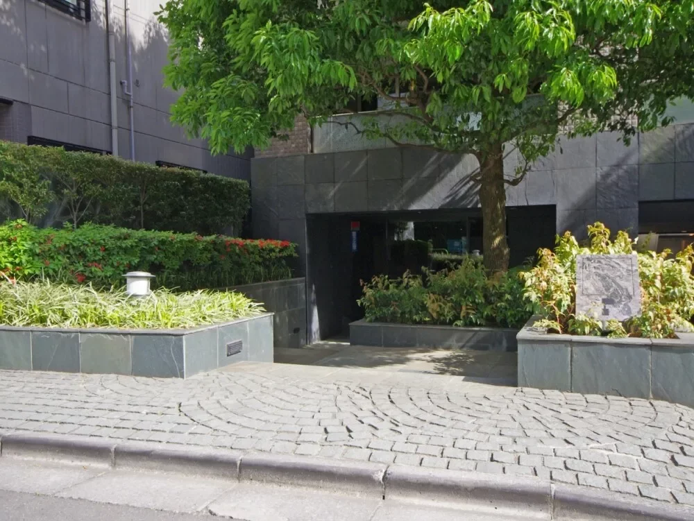 ガレリアコルテ六番町 アプローチ